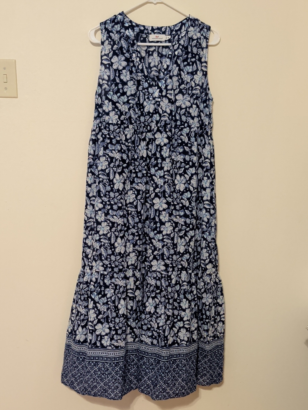 Vineyard Vines Navy and White Floral Maxi Dress